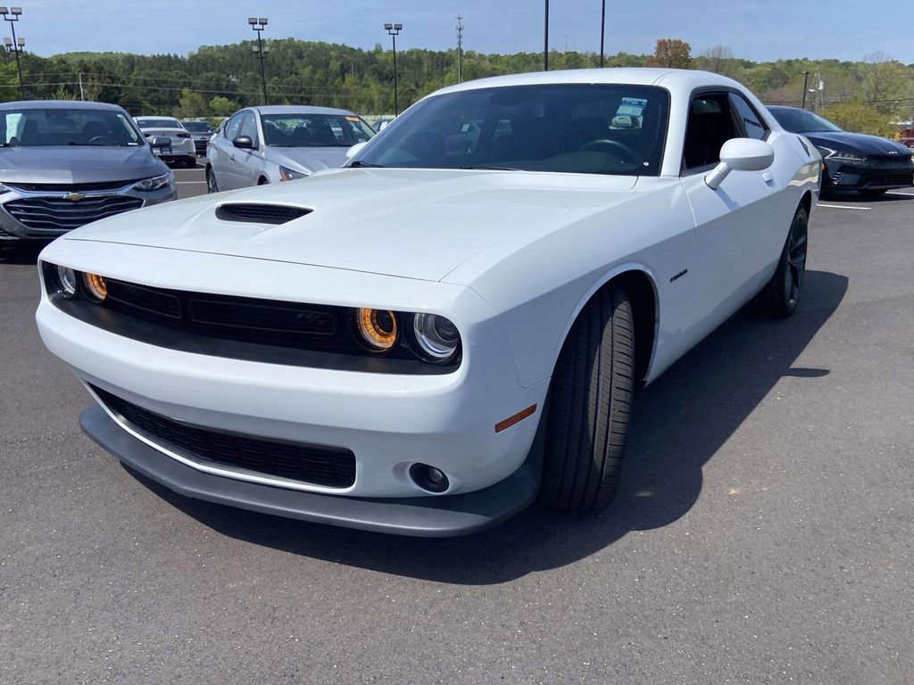 Used 2022 Dodge Challenger R/T w/ Blacktop Package image 7