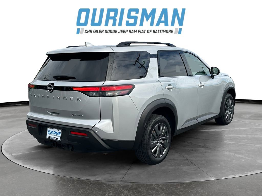 Used 2024 Nissan Pathfinder SV w/ SV Premium Package image 6