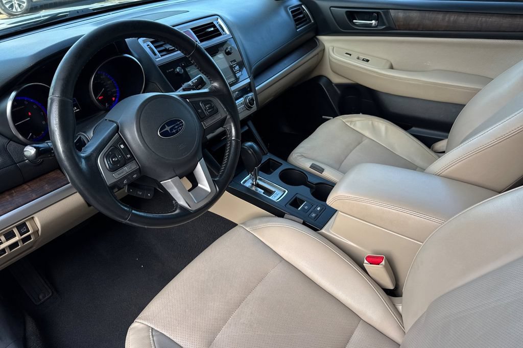 Used 2015 Subaru Outback 2.5i Limited AWD/4WD image 9