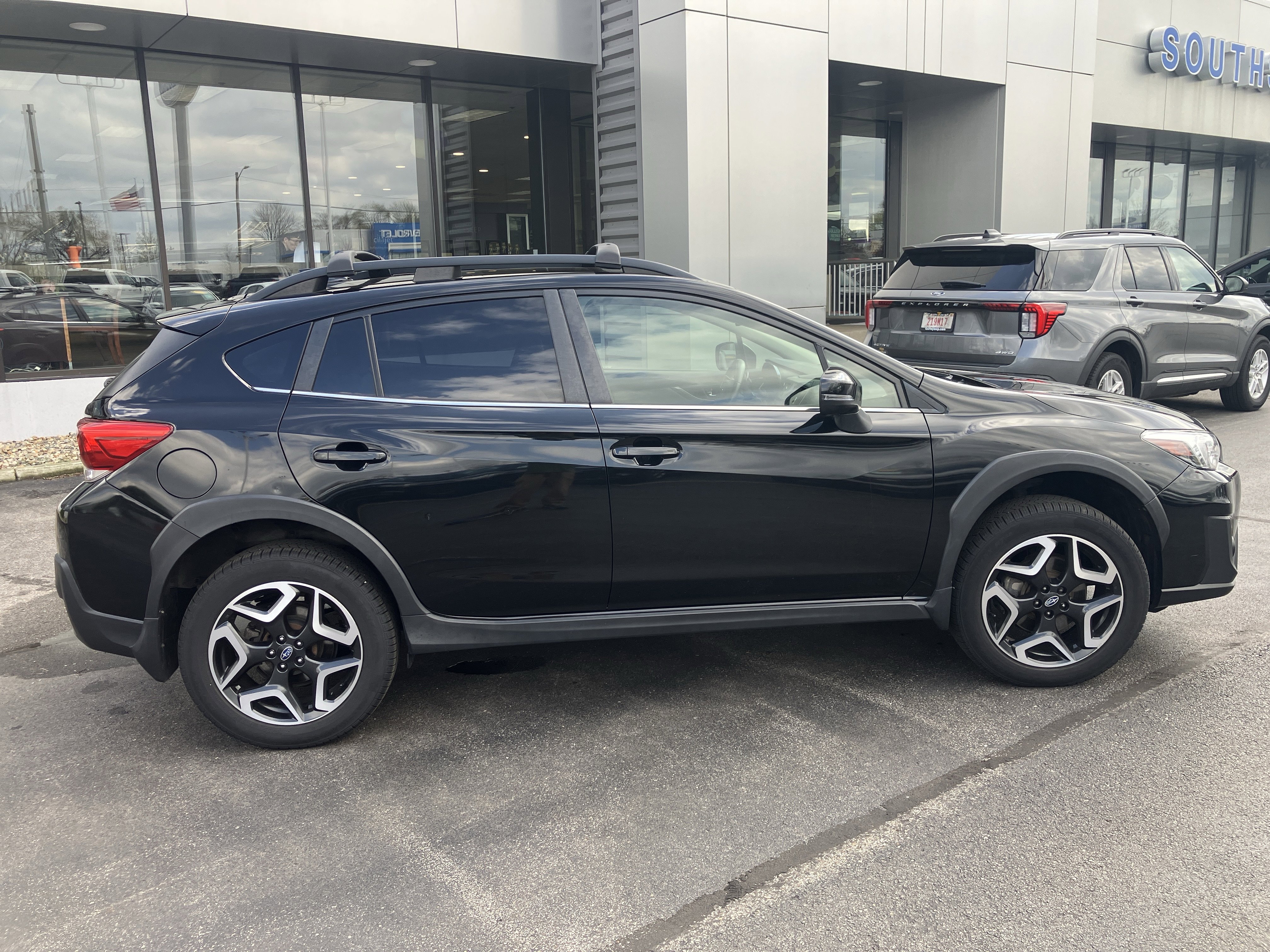 Used 2020 Subaru Crosstrek 2.0i Limited w/ Popular Package #4 image 8