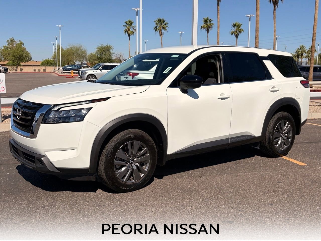 Certified 2024 Nissan Pathfinder S AWD/4WD image 1