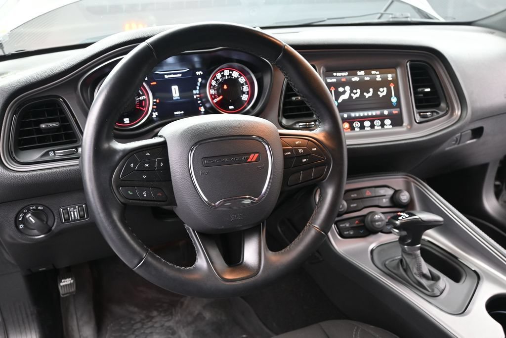 Used 2023 Dodge Challenger SXT RWD image 17