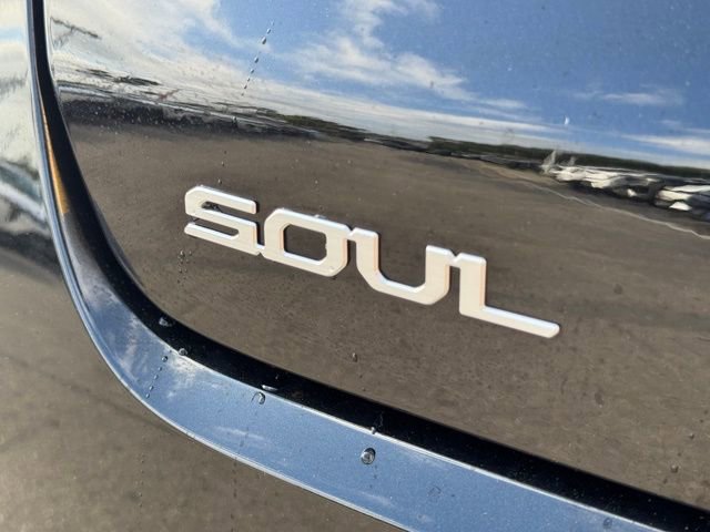 Certified 2025 Kia Soul LX w/ LX Technology Package image 10