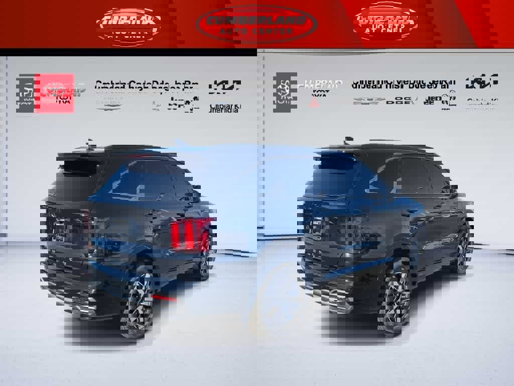 Used 2022 Kia Sorento EX w/ Panoramic Sunroof Package image 8