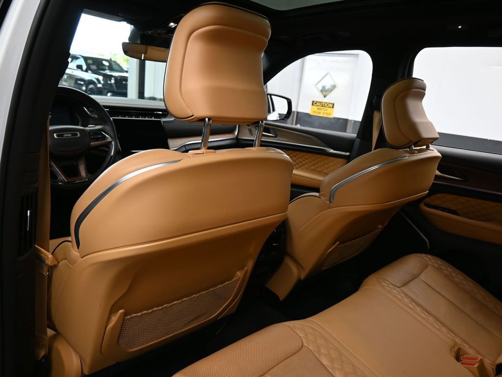 Used 2022 Jeep Grand Cherokee Summit image 41