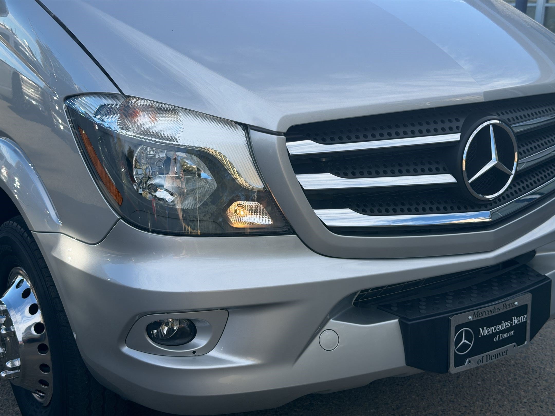 Used 2018 Mercedes-Benz Sprinter 3500 image 23