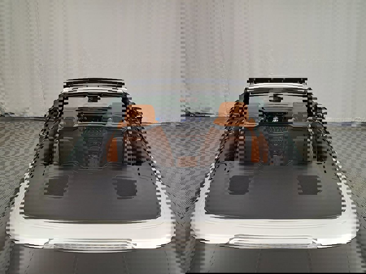 Used 2019 Mercedes-Benz E 450 4MATIC Cabriolet image 7