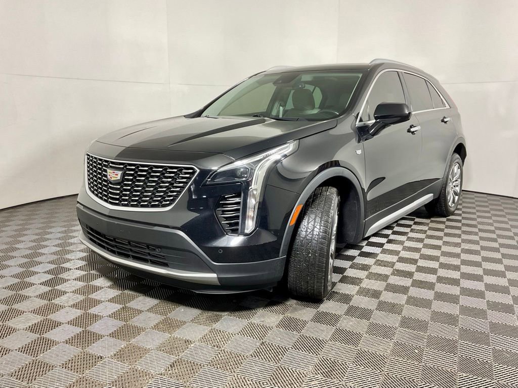 Used 2020 Cadillac XT4 Premium Luxury w/ Driver Awareness Package image 9
