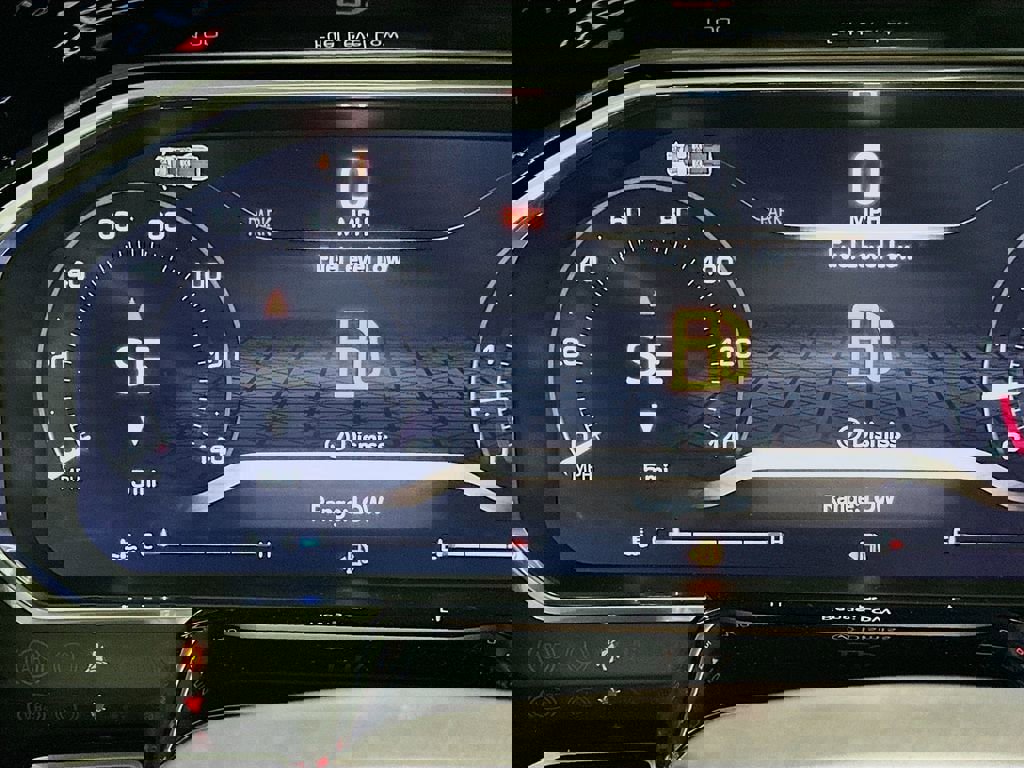 New 2026 GMC Sierra 3500 SLT image 15