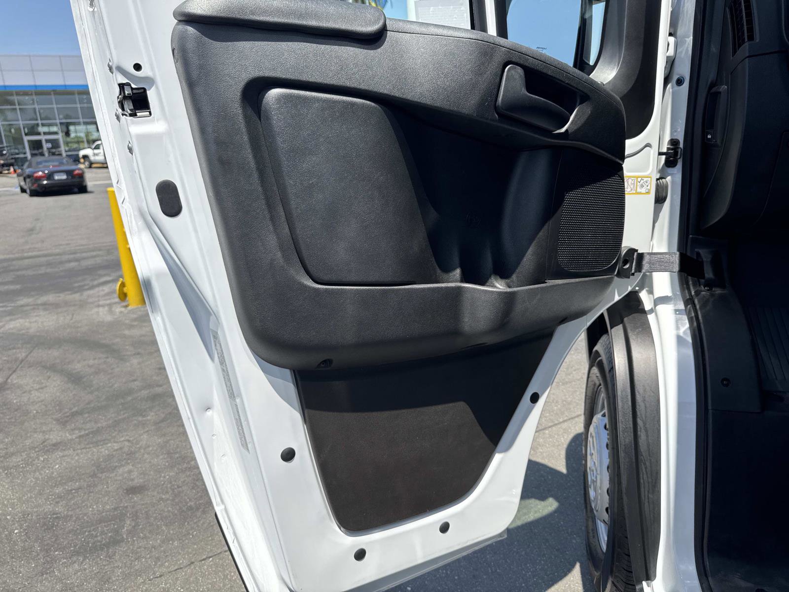 Used 2025 RAM ProMaster 2500 w/ Convenience Group FWD image 20