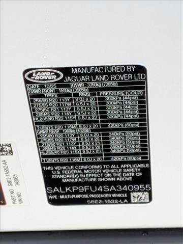 Certified 2025 Land Rover Range Rover SE image 26