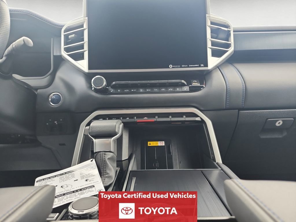 Certified 2024 Toyota Sequoia Platinum AWD/4WD image 13