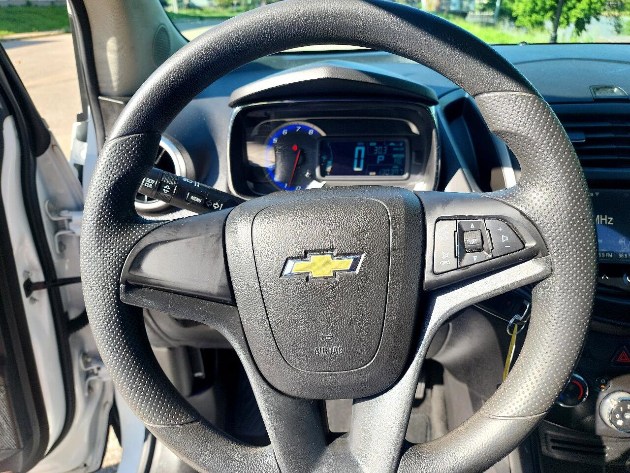 Used 2015 Chevrolet Trax LS w/ LPO, Protection Package image 16