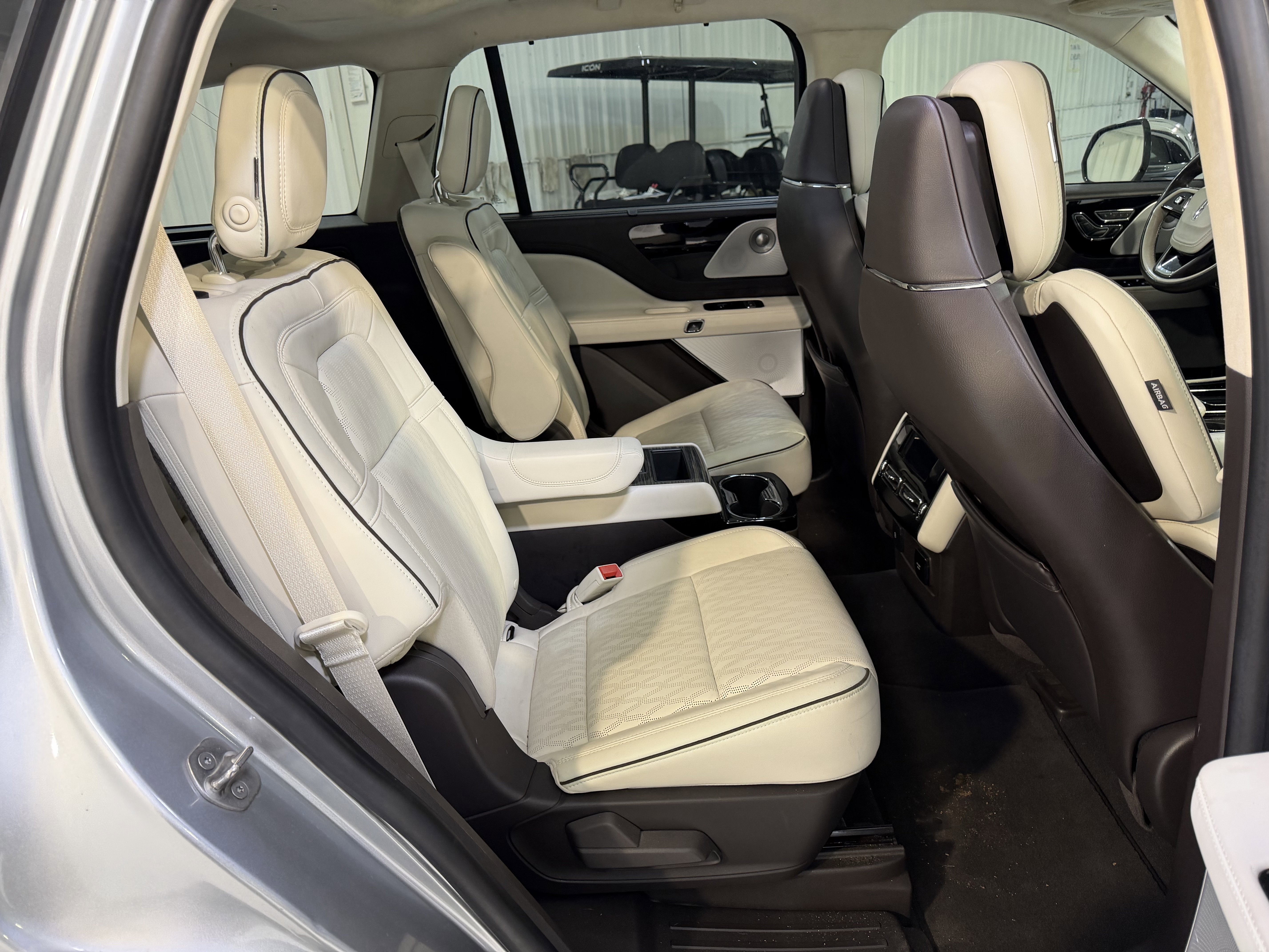 Used 2020 Lincoln Aviator Black Label w/ Dynamic Handling Package AWD/4WD image 12