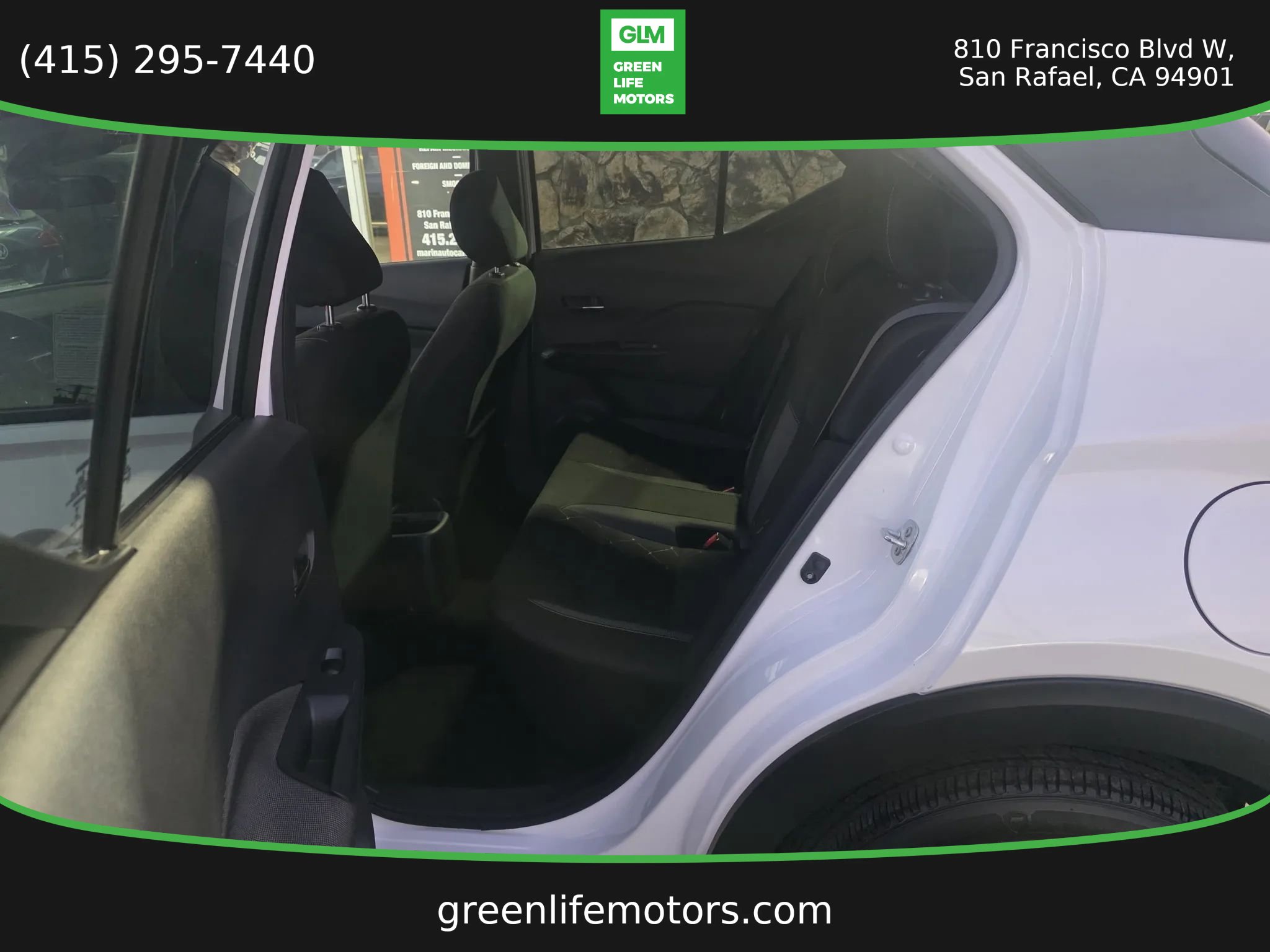 Used 2020 Nissan Kicks SV image 14