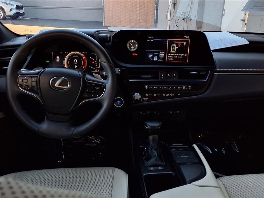 Used 2022 Lexus ES 300h w/ Premium Package image 20