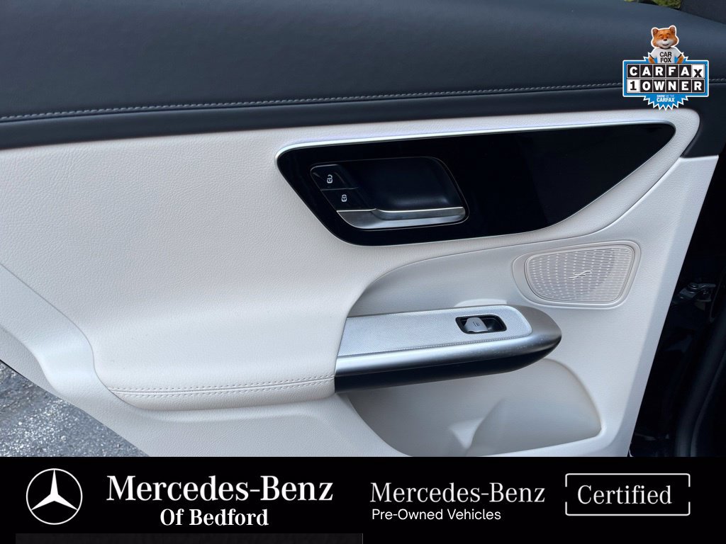 Used 2024 Mercedes-Benz GLC 300 4MATIC image 16