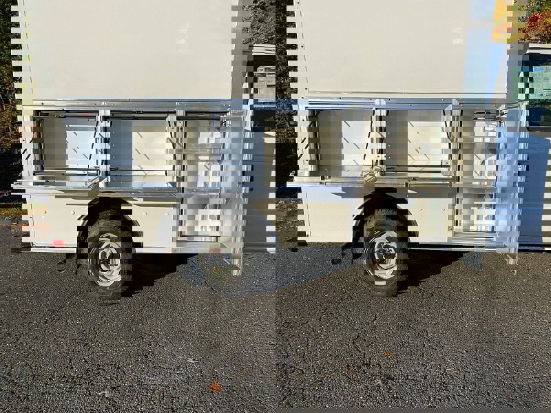 New 2026 Ford E-350 and Econoline 350 Super Duty w/ Power Equipment Group image 13