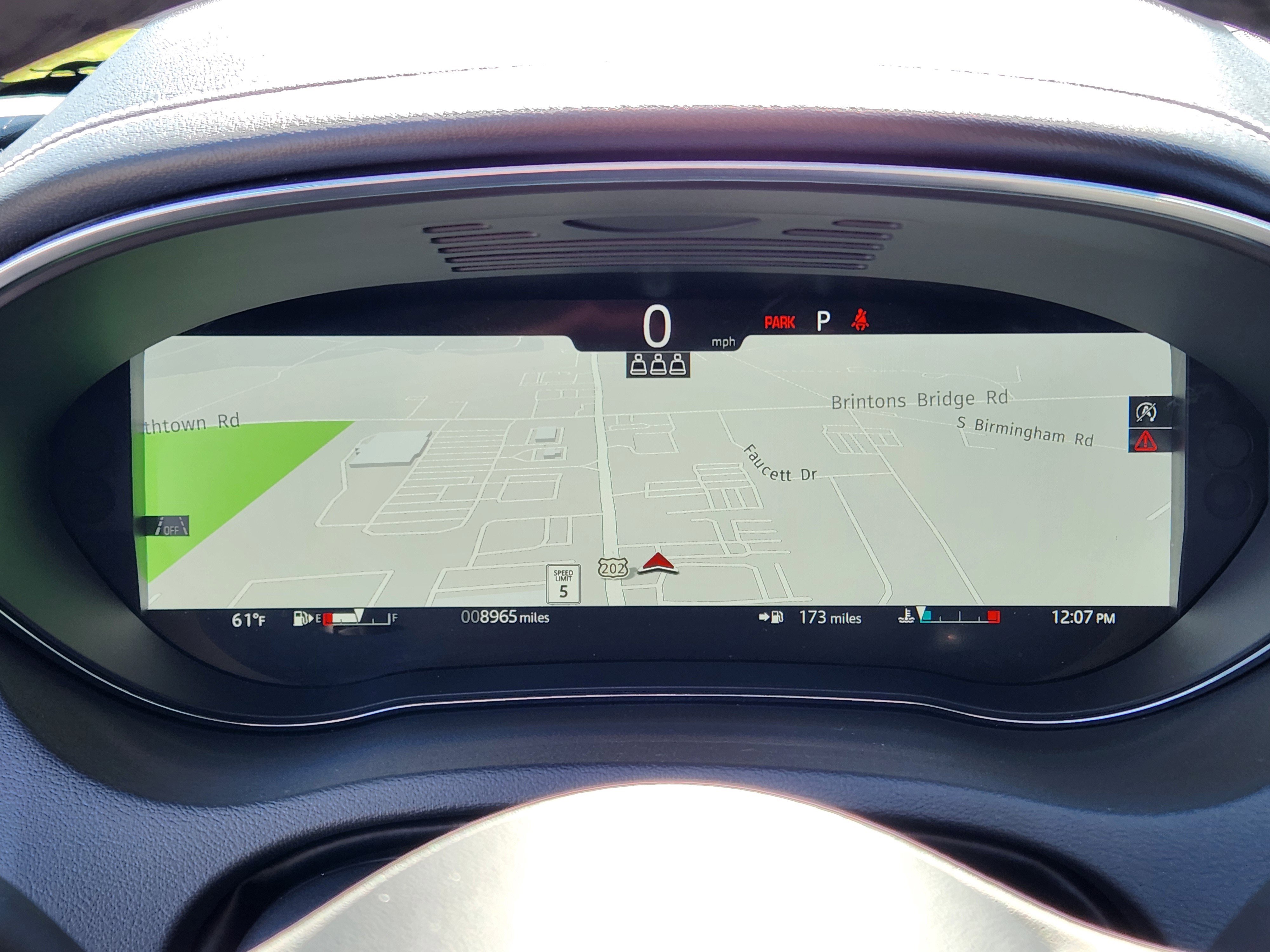 Certified 2024 Jaguar E-PACE R-Dynamic SE image 19