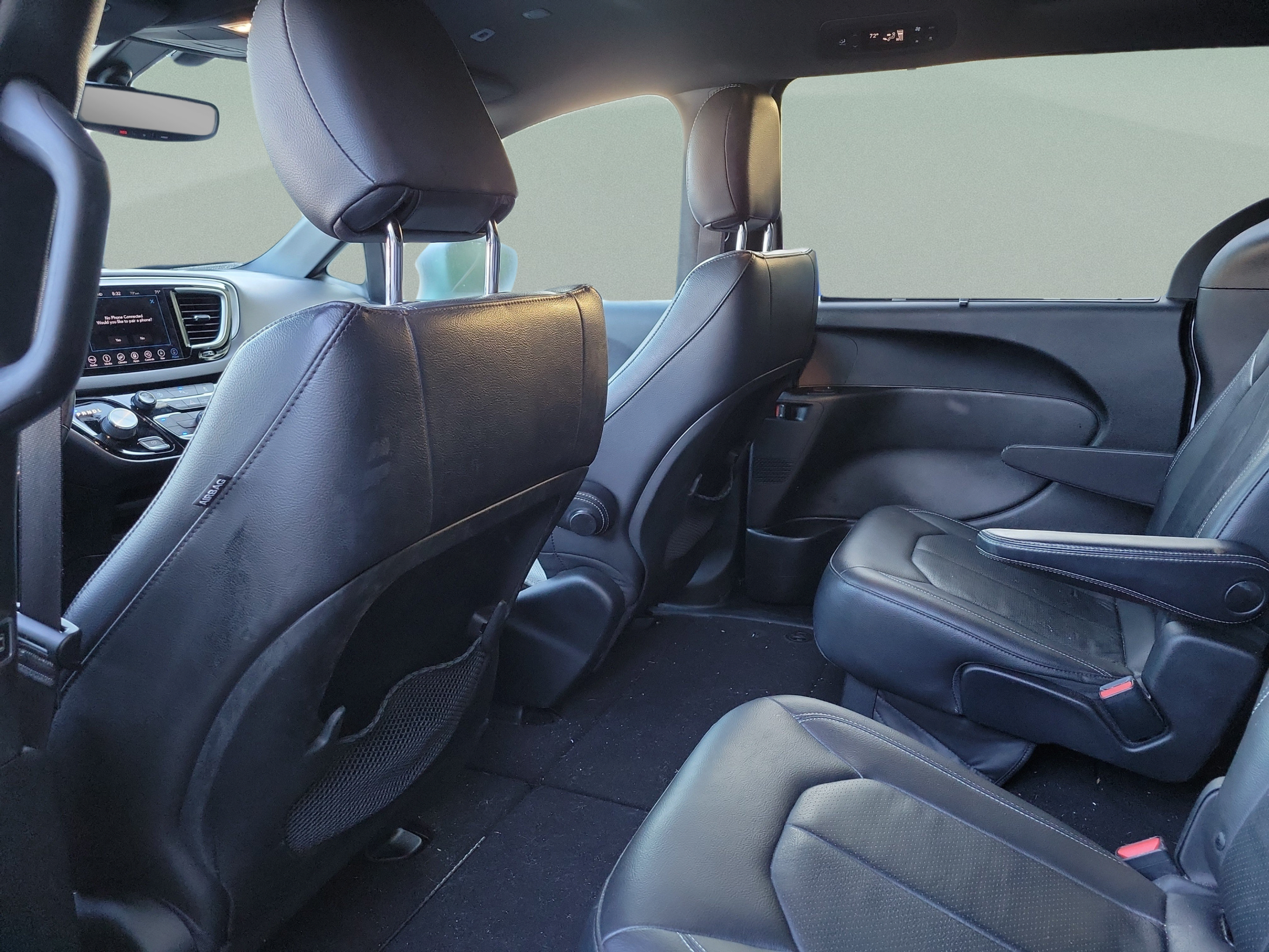 Used 2019 Chrysler Pacifica Touring-L w/ S Appearance Package FWD image 8