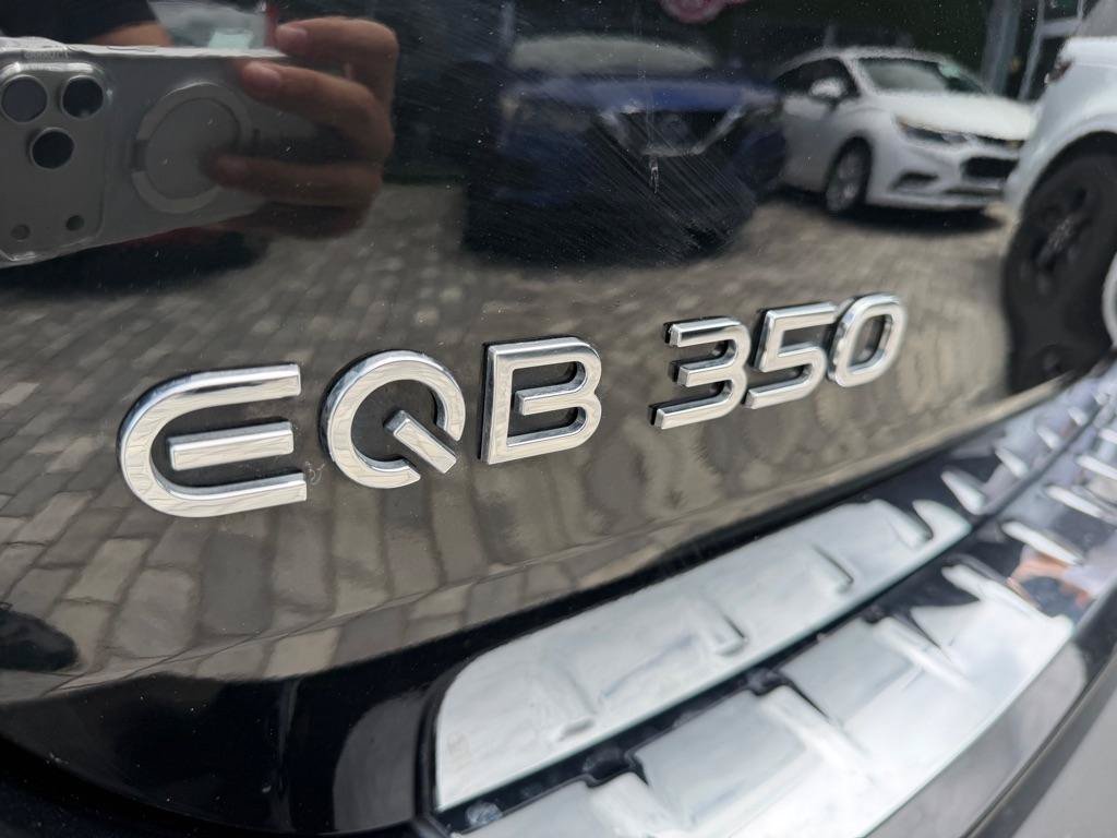 Used 2022 Mercedes-Benz EQB 350 4MATIC image 9