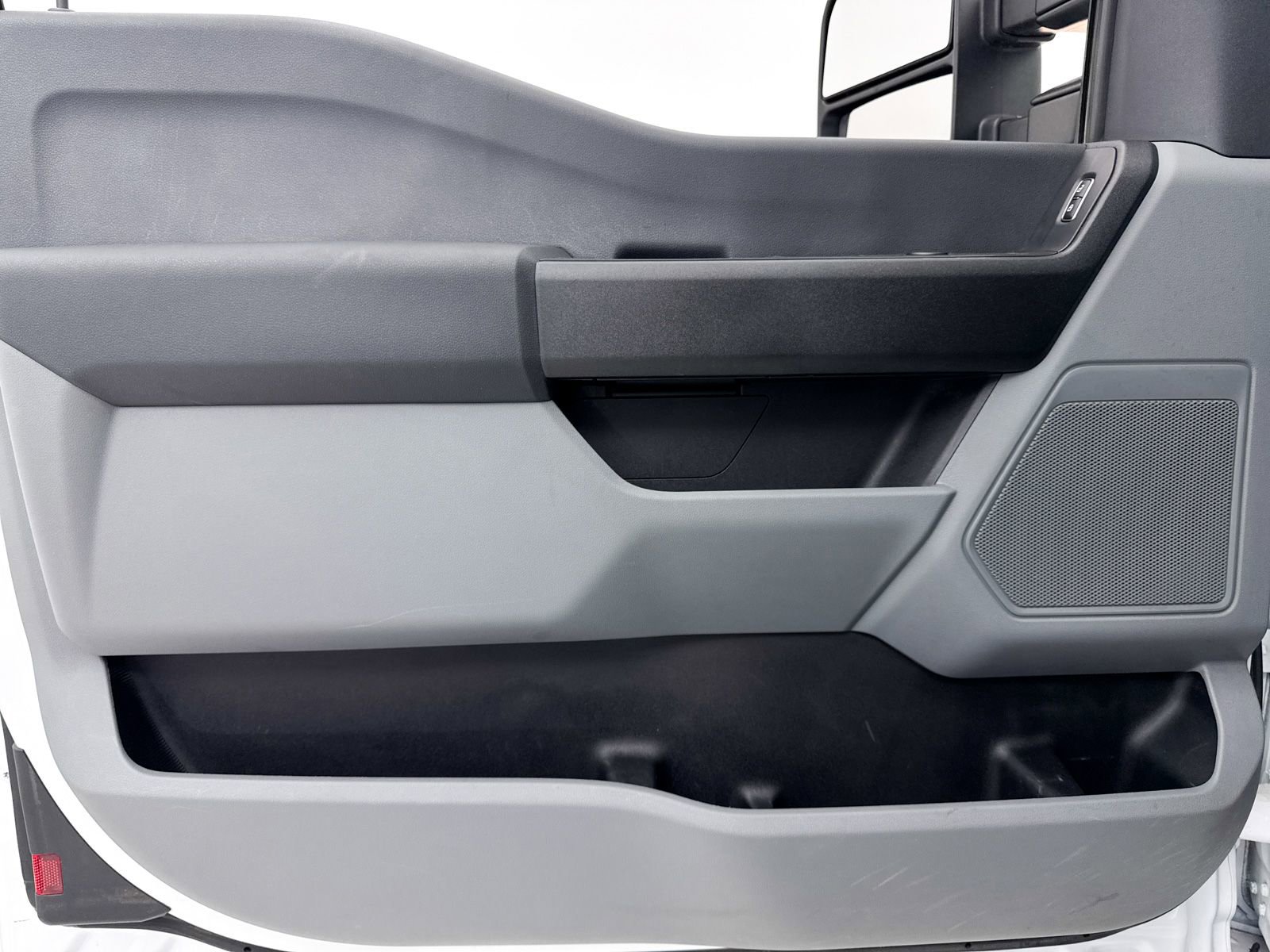 Used 2023 Ford F350 XL w/ XL Chrome Package image 26