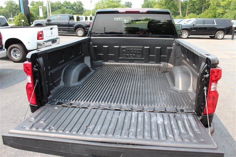 Used 2023 Chevrolet Silverado 2500 Custom w/ Custom Value Package AWD/4WD image 13