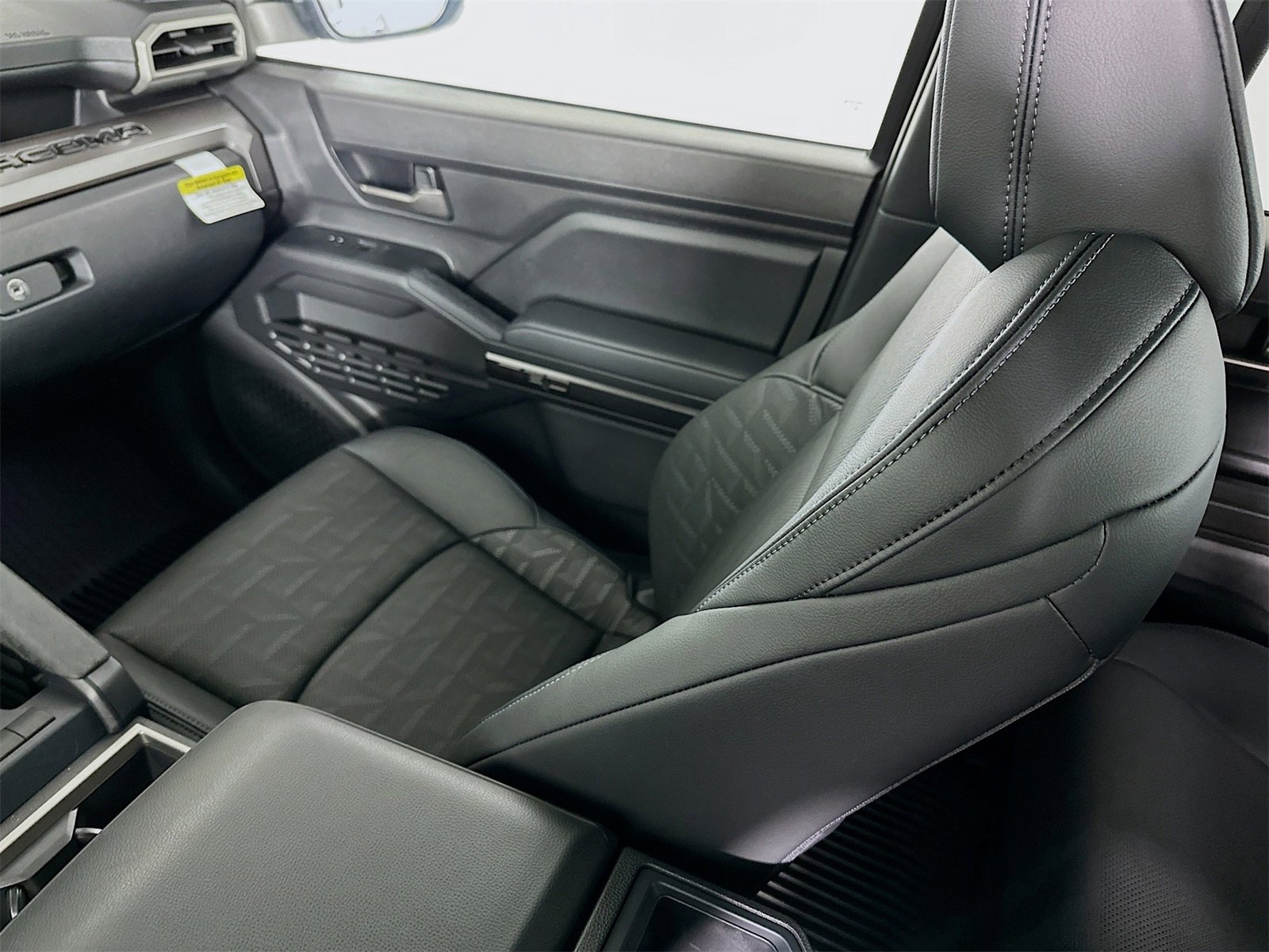 New 2025 Toyota Tacoma TRD Off-Road image 24