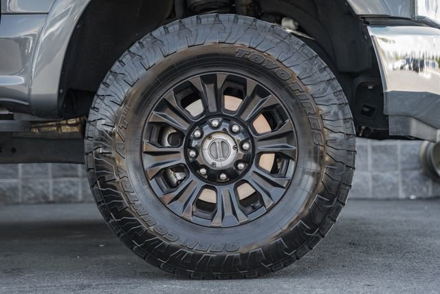 Used 2021 Ford F250 Lariat w/ Tremor Off-Road Package AWD/4WD image 27