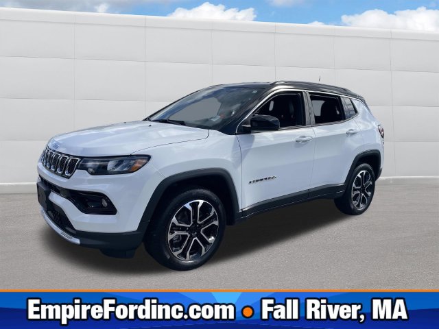 Used 2023 Jeep Compass Limited AWD/4WD image 1
