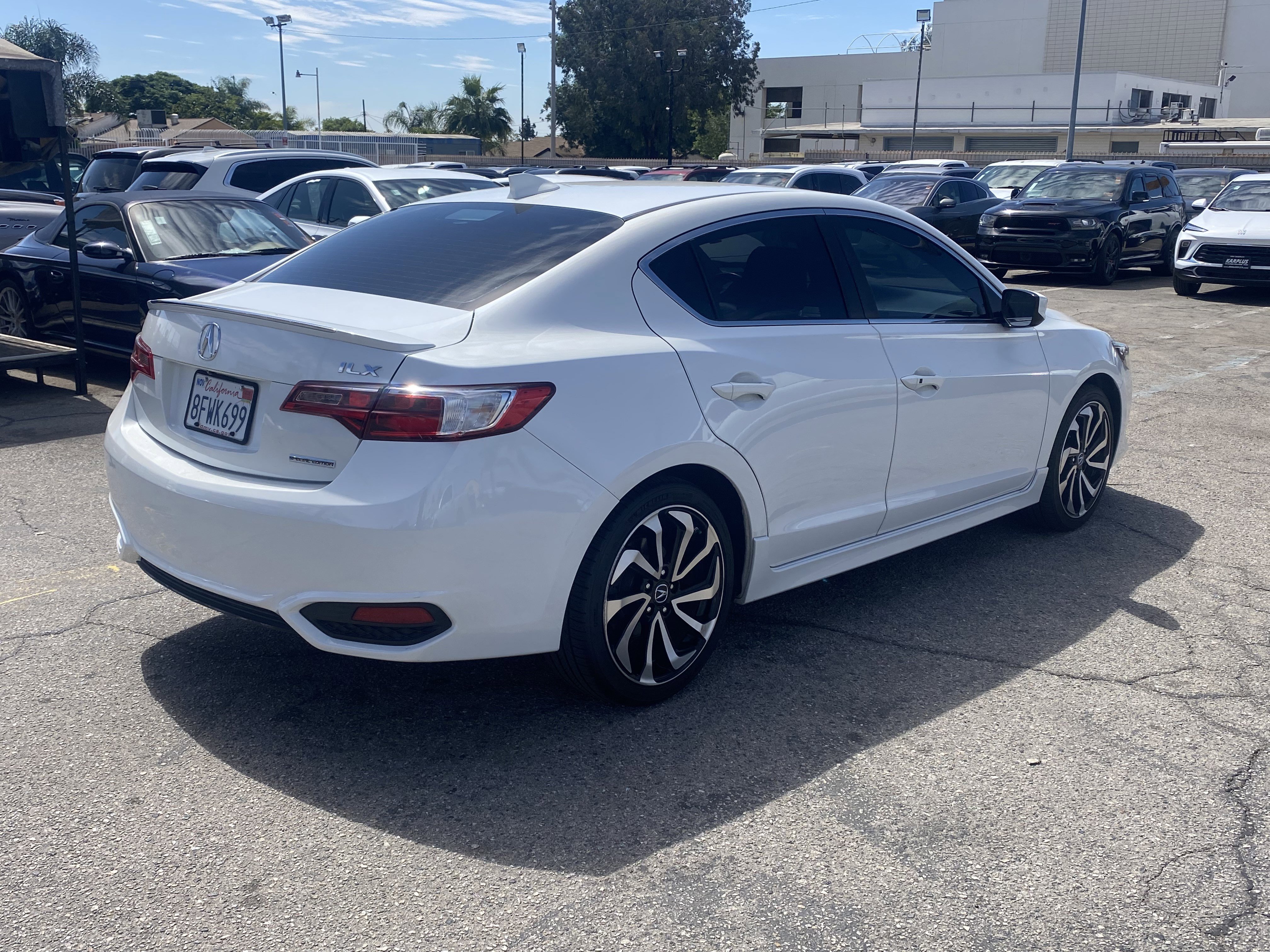 Used 2018 Acura ILX w/ Special Edition Package image 7