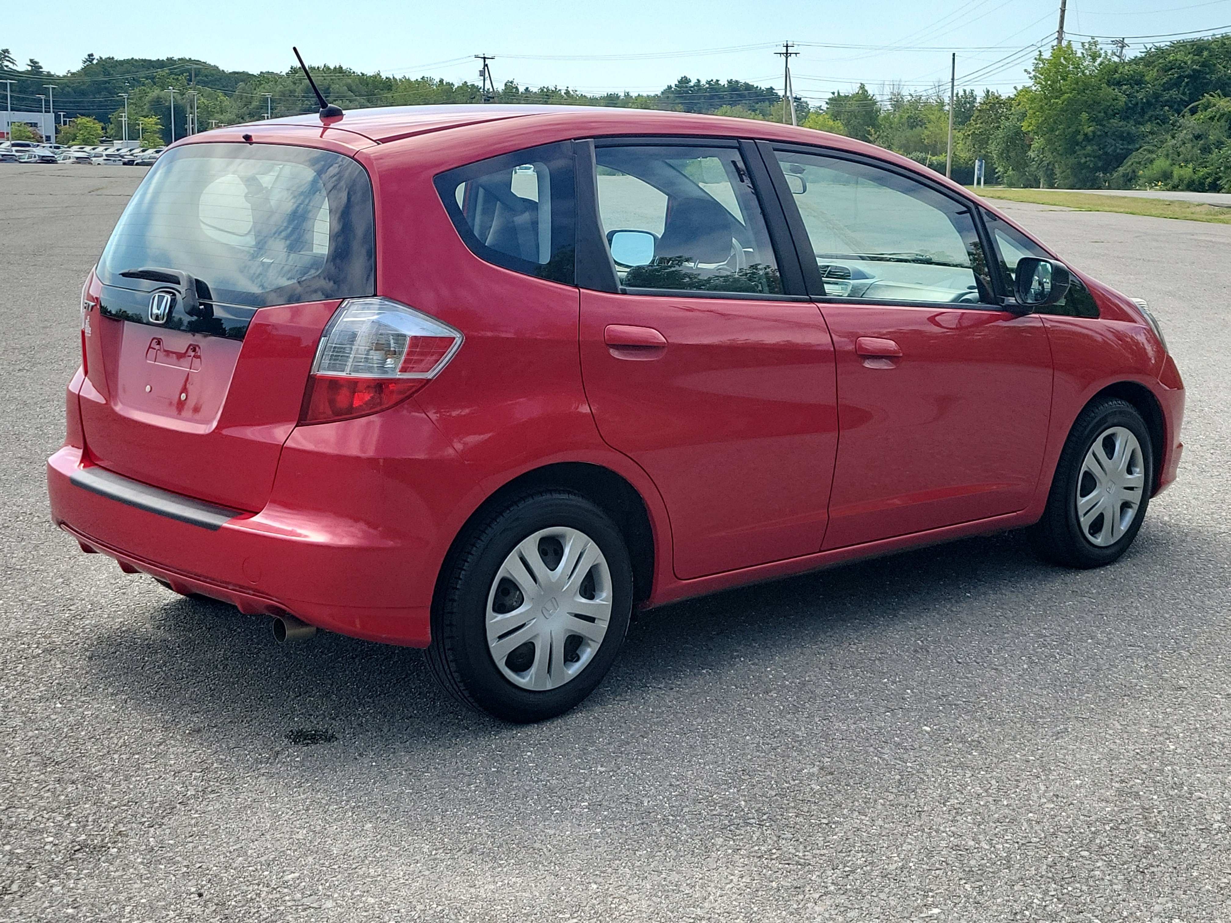 Used 2011 Honda Fit image 5
