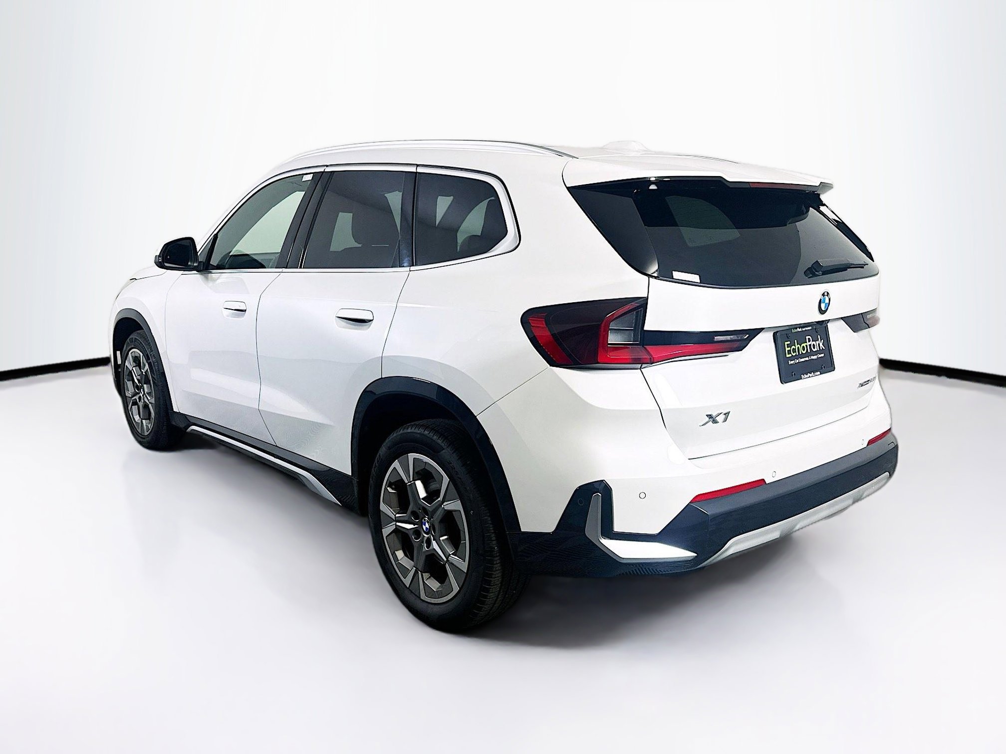 Used 2025 BMW X1 xDrive28i image 5