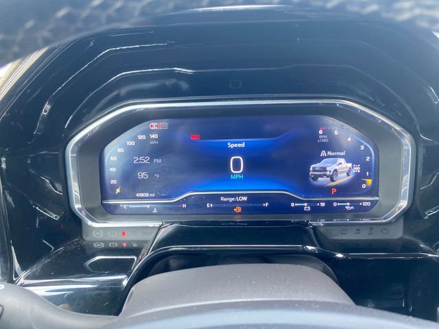 Used 2024 Chevrolet Silverado 1500 LT Trail Boss w/ Protection Package AWD/4WD image 19