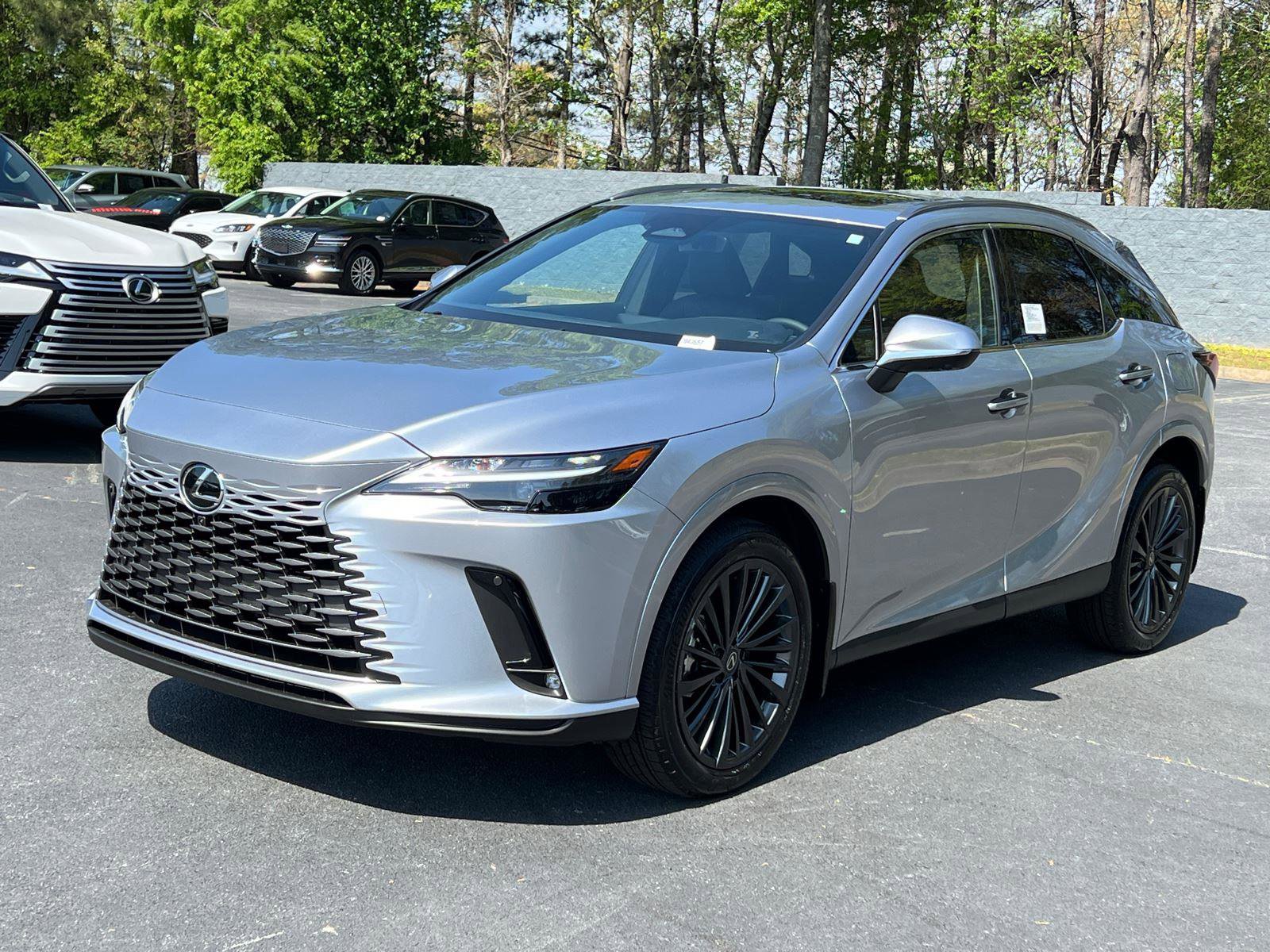 New 2026 Lexus RX 450h AWD image 2
