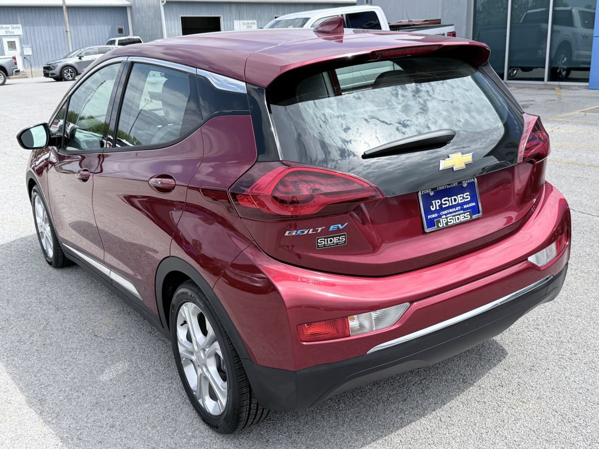 Used 2017 Chevrolet Bolt LT FWD image 5