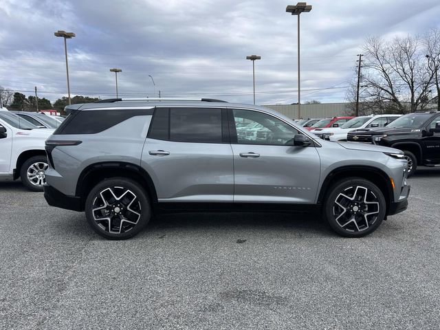 New 2026 Chevrolet Traverse High Country w/ LPO, Floor Liner Package video 2