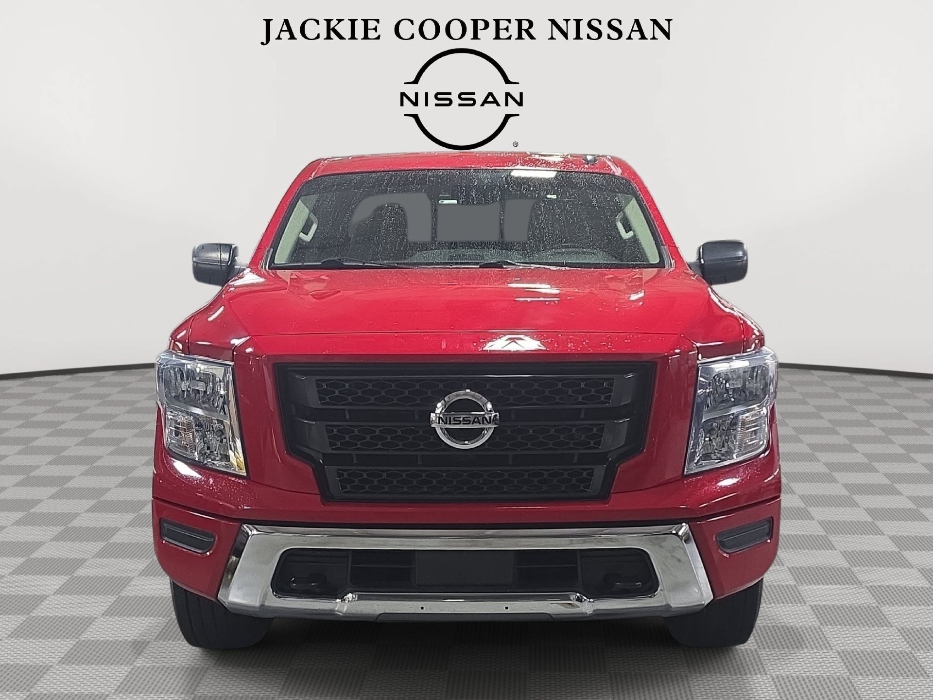 Used 2021 Nissan Titan SV w/ Accessory Utility Package AWD/4WD image 2