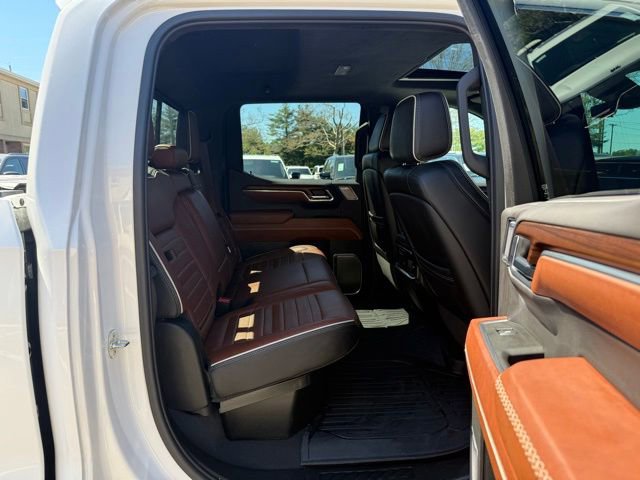 Used 2024 GMC Sierra 1500 Denali Ultimate AWD/4WD image 28