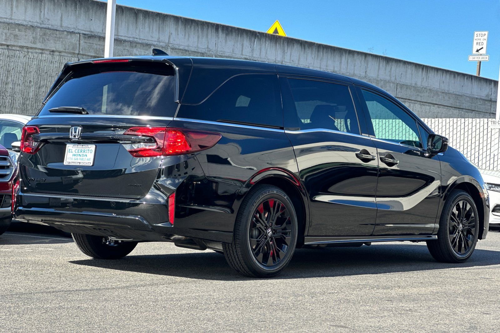 New 2026 Honda Odyssey Sport-L image 3