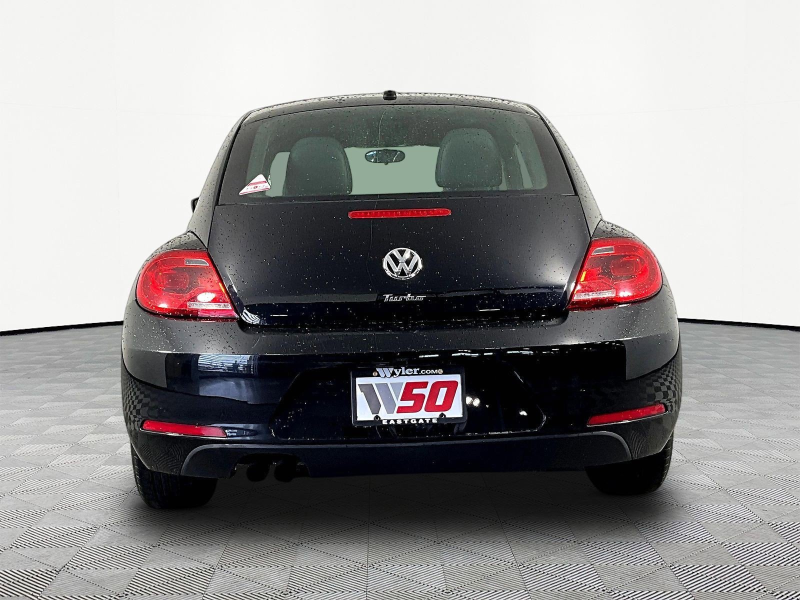 Used 2016 Volkswagen Beetle 1.8T Classic FWD image 5