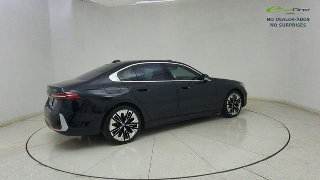 Used 2024 BMW 530i image 68