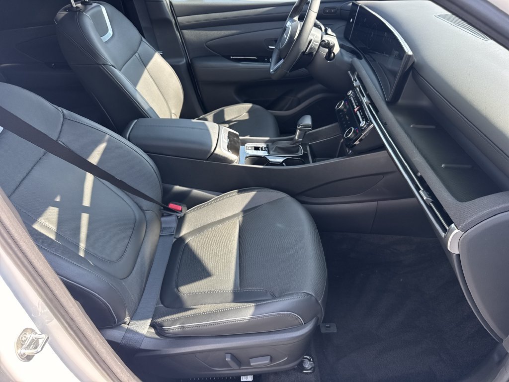 Used 2025 Hyundai Santa Cruz Limited AWD/4WD image 13