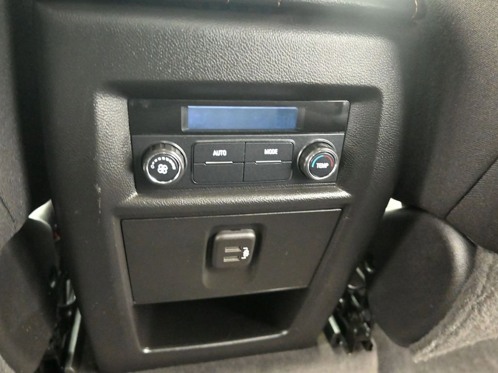 Used 2020 Chevrolet Traverse LS image 13