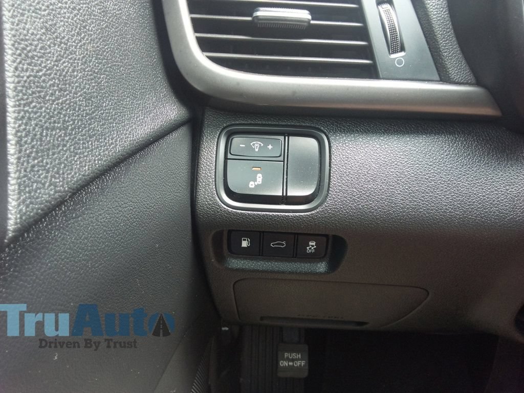 Used 2018 Kia Optima LX FWD image 35