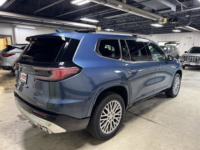 Certified 2026 GMC Acadia Denali w/ Super Cruise Package AWD/4WD image 4