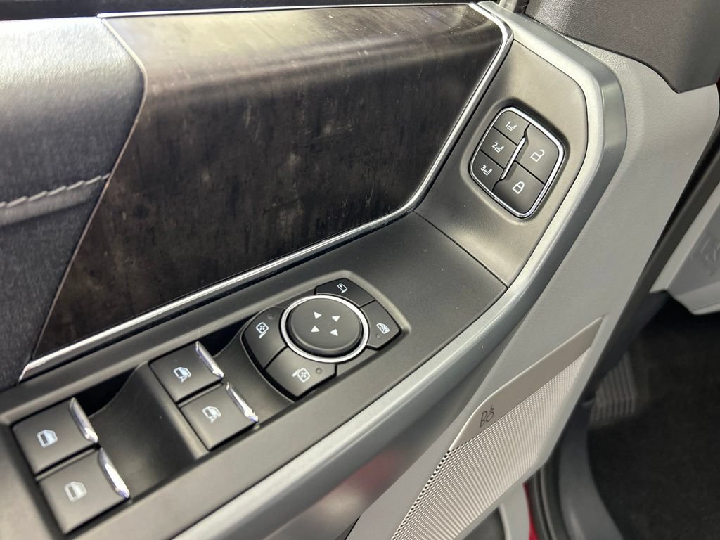 Used 2022 Ford F150 Lariat AWD/4WD image 12