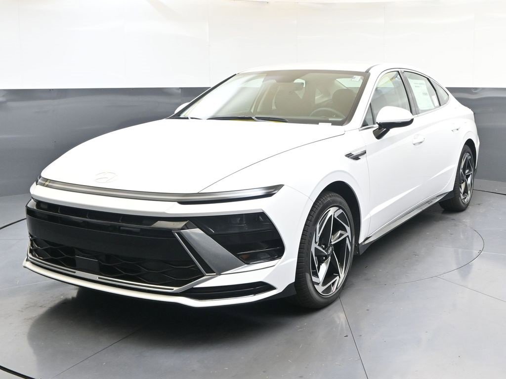 New 2026 Hyundai Sonata SEL image 1