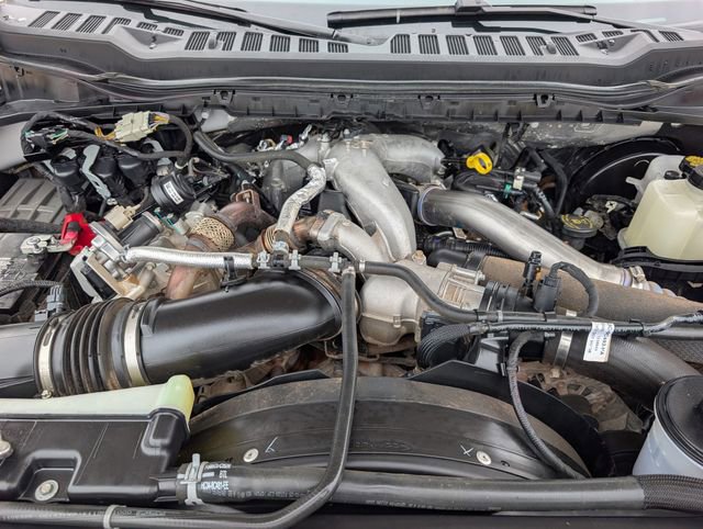 Used 2025 Ford F350 XLT AWD/4WD image 29