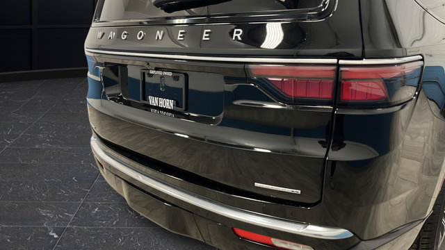 Used 2023 Jeep Wagoneer Series II AWD/4WD image 40